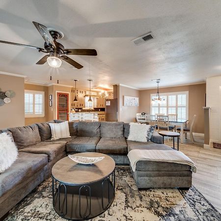 Charming Pet Friendly 4 Bdrm Home Mins To Main St And Wineries Φρέντερικσμπεργκ Εξωτερικό φωτογραφία
