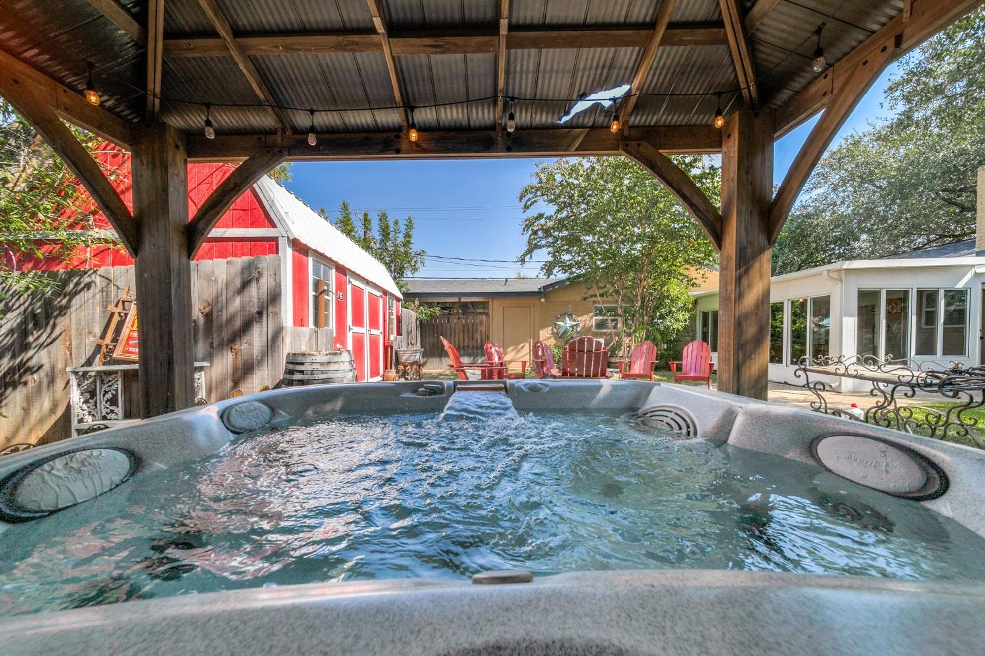 Charming Pet Friendly 4 Bdrm Home Mins To Main St And Wineries Φρέντερικσμπεργκ Εξωτερικό φωτογραφία