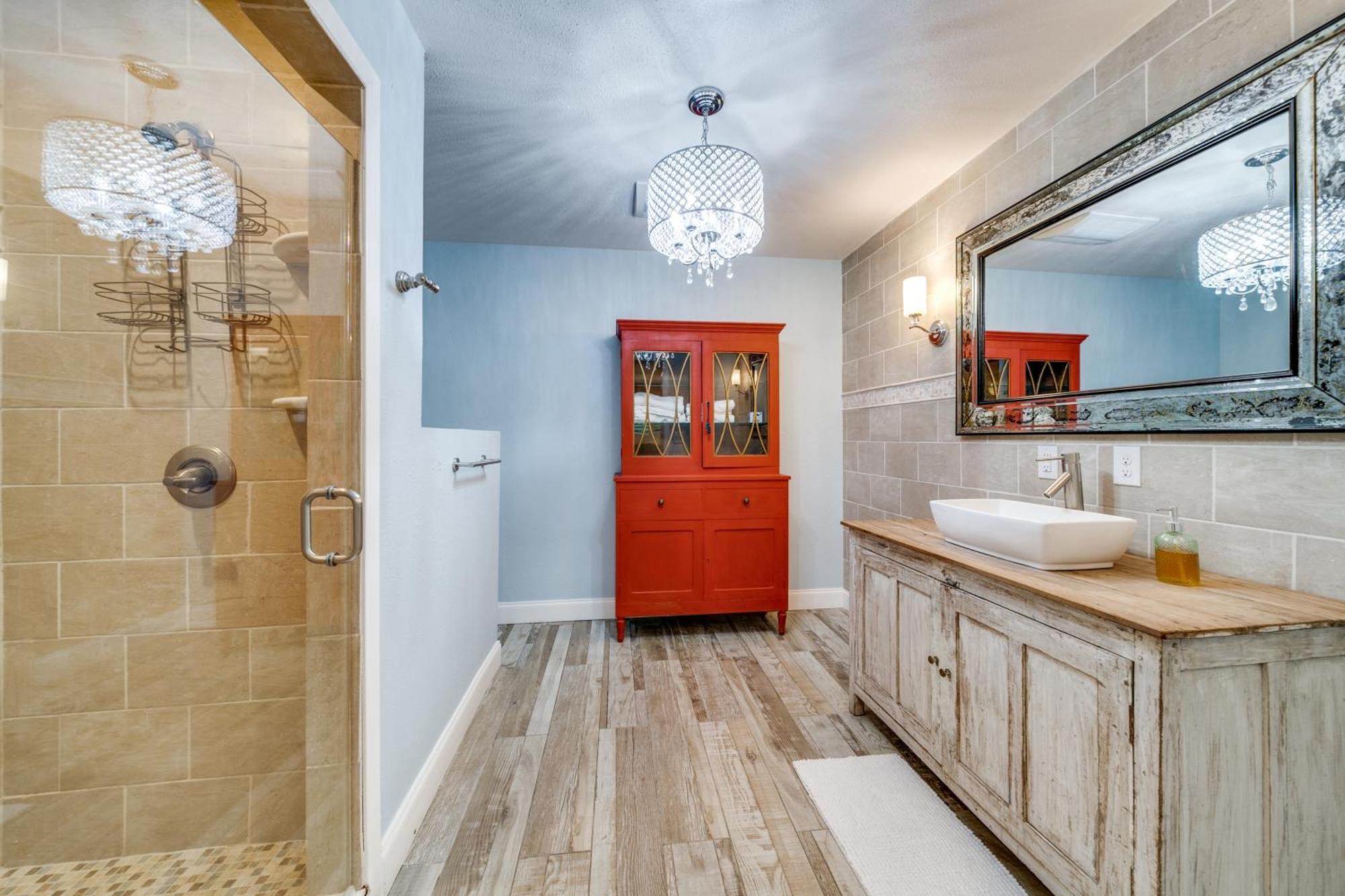 Charming Pet Friendly 4 Bdrm Home Mins To Main St And Wineries Φρέντερικσμπεργκ Εξωτερικό φωτογραφία